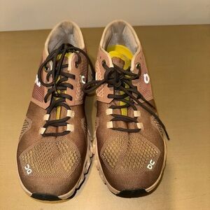 On running cloud X Mocha brown sand Women’s 7.5